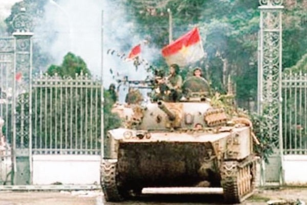 Tình hình Việt Nam như thế nào sau đại thắng mùa xuân năm 1975