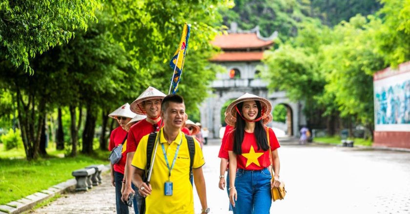 Ngành Du lịch là gì? Tất tần tật điều cần biết về Quản trị dịch vụ du lịch & lữ hành